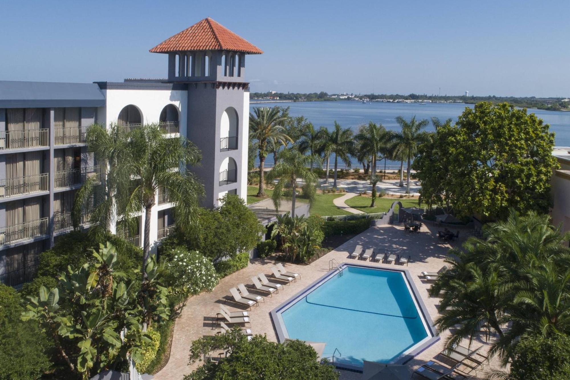 Courtyard By Marriott Bradenton Sarasota/Riverfront Exterior foto